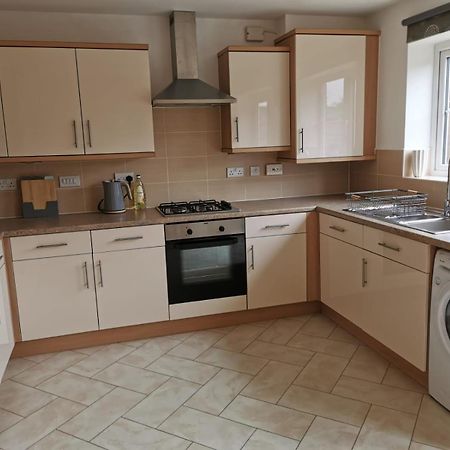 Modern Roomy 3 Bedroom Home Pershore Esterno foto